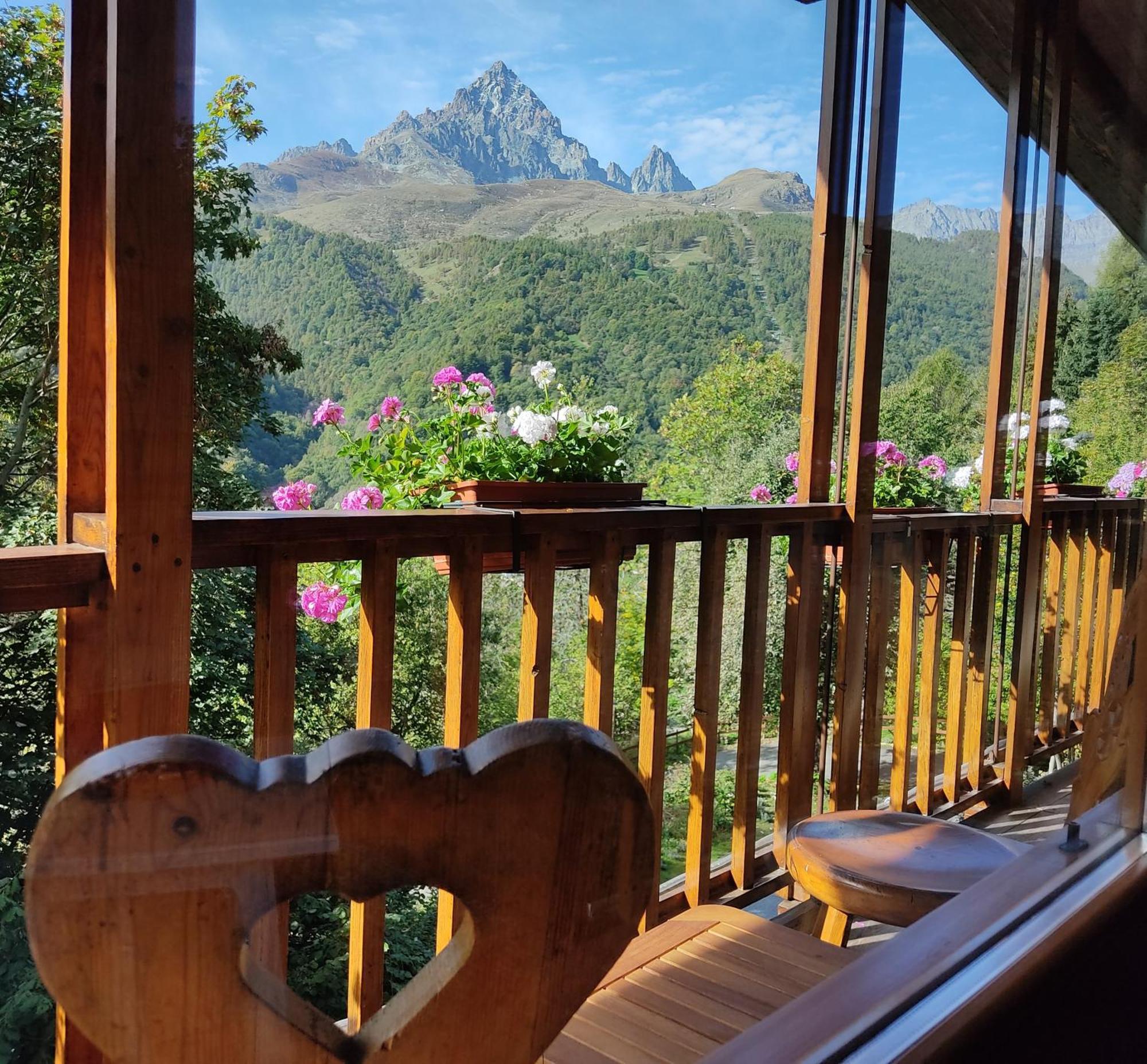 La Finestra Sul Monviso Apartment Crissolo Exterior photo